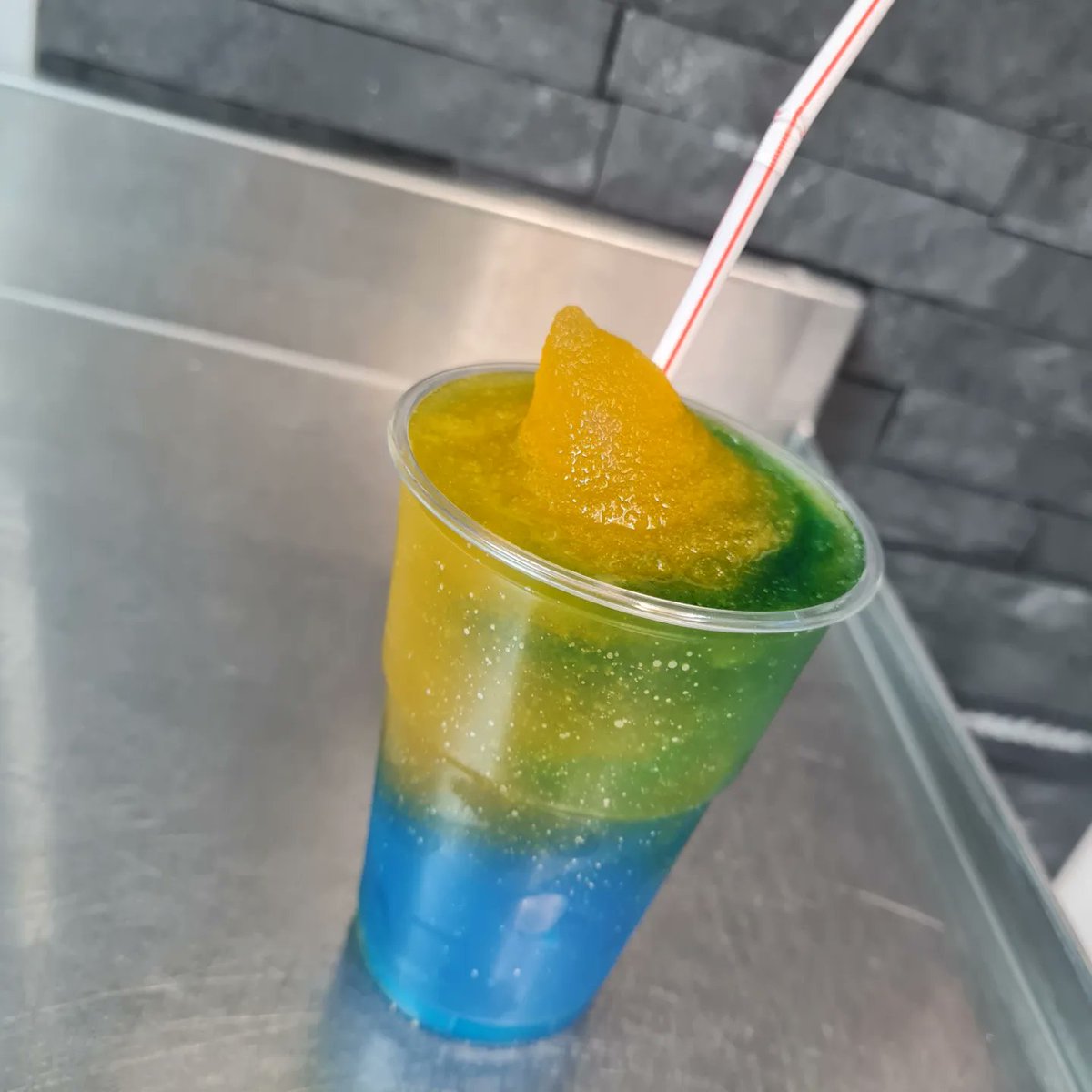 paoloschippy's tweet photo. I don't think we need to say anything! #slushie #snowshock #summerishere #fishandchips #paolos #carlisle #Cumbria https://t.co/y8qAPqT0KY