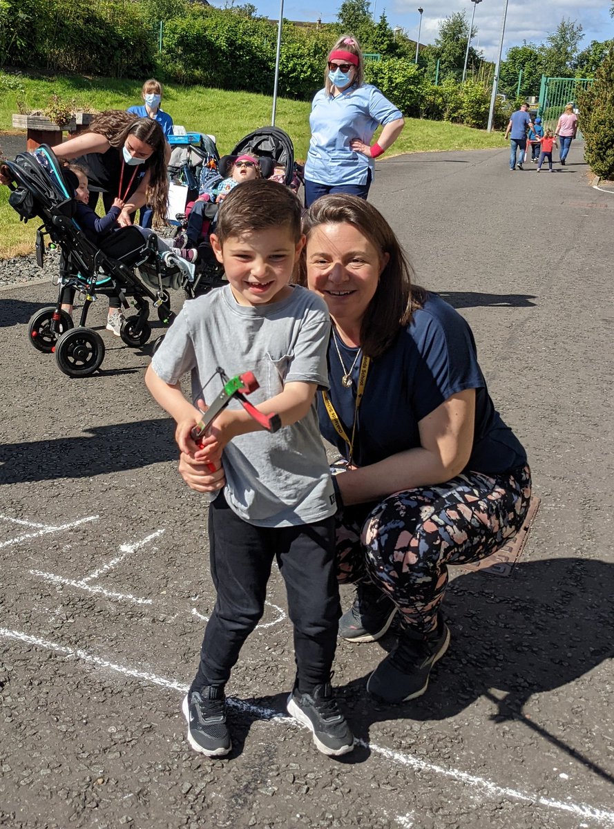 Team_Oaklands's tweet photo. Move Saves The Planet week continues apace here @Team_Oaklands. We had more races today, more potted sports and another scavenger hunt practising our moves for @MOVEprogramme. And the sun was blazing down!#sportsweek #moveprogramme #Edinburgh #Wednesday #funinthesun https://t.co/zKX3bC7gDB