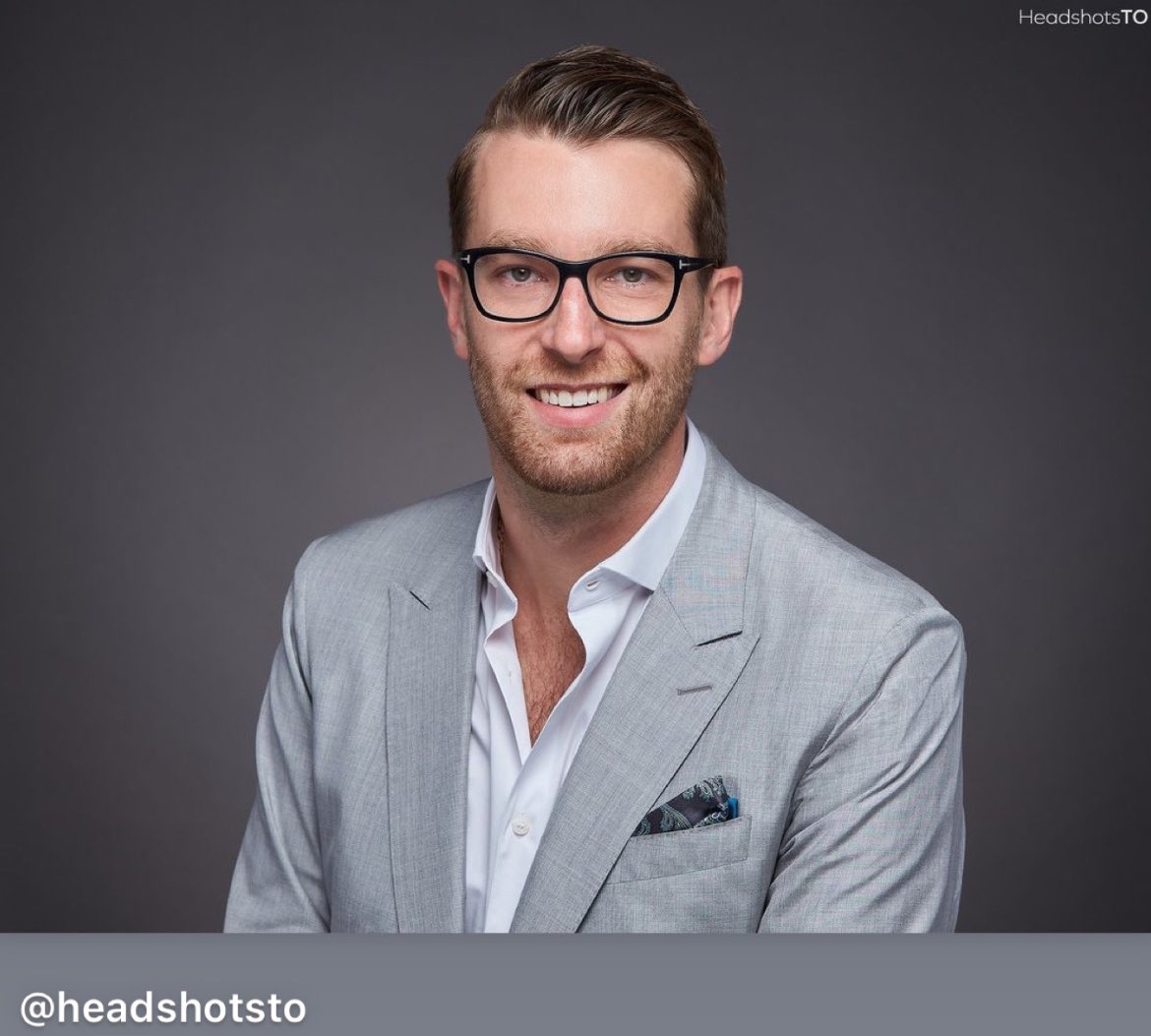 Headshots_TO's tweet photo. Great clients from all types of fields (creative, tech, law, communications, etc) rely on pro photos for their site, social media, & more!
Book your session today! ๐ท๐ธโ๏ธ
#HeadshotsTO // https://t.co/ic74wQPXdD
#torontoheadshots #torontorealestate #torontofintech #torontolaw https://t.co/lGIU60EMwb