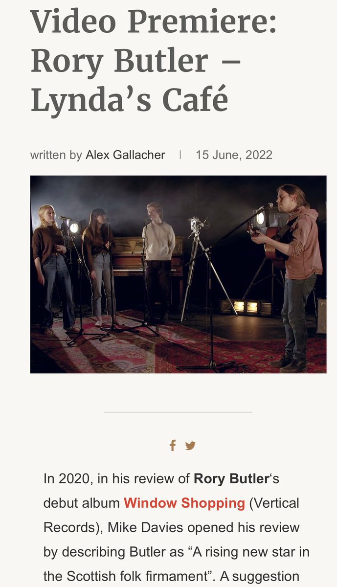 RoarButler's tweet image. Lots on today! @FRUK premiering new single linktr.ee/RoryButlerOffi…
Great weekend at @lodgeatlockside #dibbletreetheatre and #larickcentre with @HypercoasterM. 
Tonight! supporting my old friends @jellymansmusic at #cavesedinburgh 
📸Sandy Butler/ Richard Tough/ Richard Tough