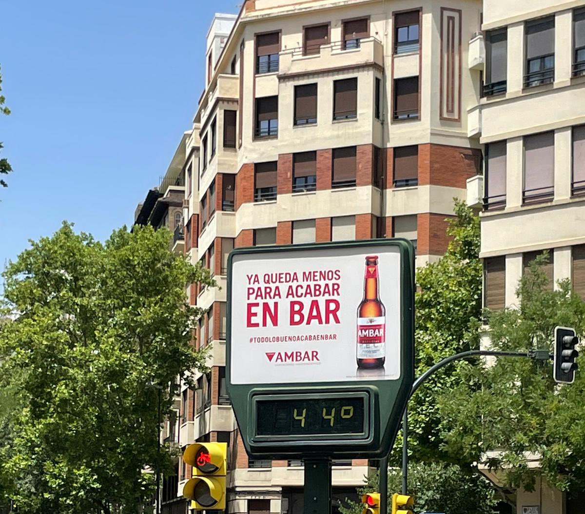 enjoyzaragoza's tweet photo. Visto ahora mismo en #Zaragoza 🔥

Por cierto el MKT de @cervezasambar se tendría que estudiar en Harvard 👏 https://t.co/FxAEZdWSOd