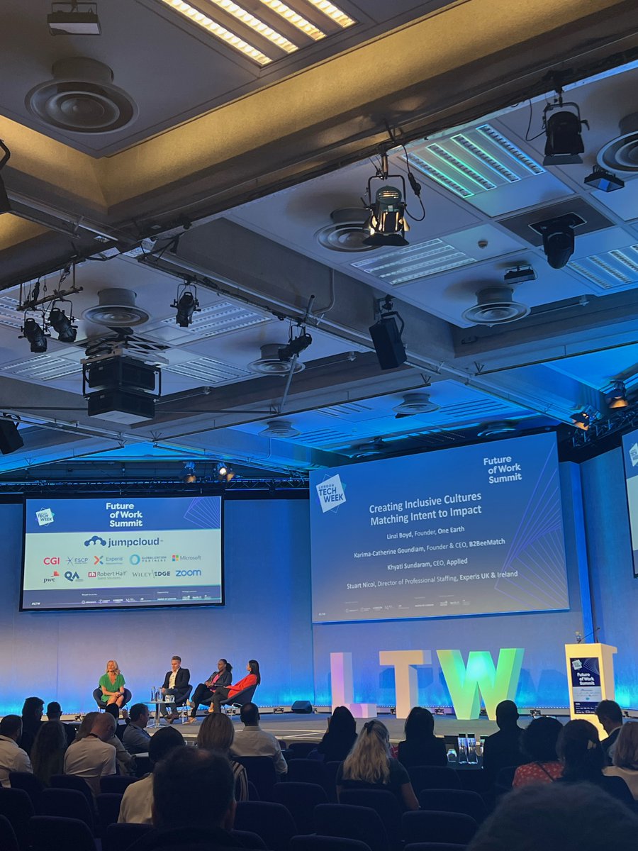 TheCommsCo's tweet image. We&apos;re also back at @LDNTechWeek today for another day of fantastic panel discussions about solving the #TechTalentShortage, the importance of #DiversityandInclusion, and how to create a culture of #Trust.