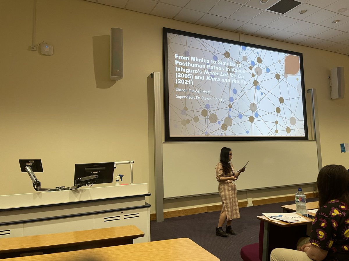 EnglishShowcase's tweet photo. #TheEnglishShowcase2022 is off to a fantastic start! 

If you’re joining us online or in person, tweet your thoughts and pictures with the hashtag #ShowOff22! 

@UoNEnglish https://t.co/97eD8avOhP