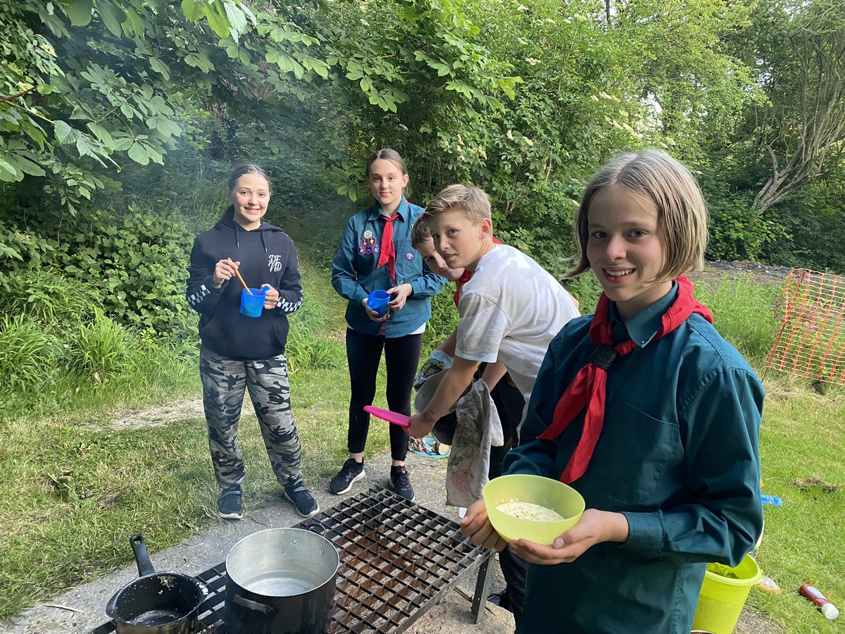 MKscouting's tweet photo. It’s just great to be able to spend an evening with a Scout Group during their Ready Steady Cook Comp. Tasty food and lots of great team work whilst learning #SkillsforLife  @bucksscouts  @Olney https://t.co/w6CT1Thogs