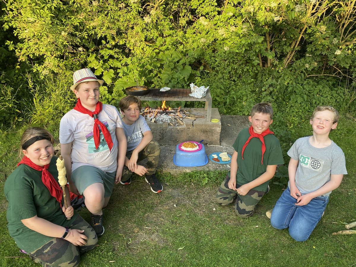 MKscouting's tweet photo. It’s just great to be able to spend an evening with a Scout Group during their Ready Steady Cook Comp. Tasty food and lots of great team work whilst learning #SkillsforLife  @bucksscouts  @Olney https://t.co/w6CT1Thogs