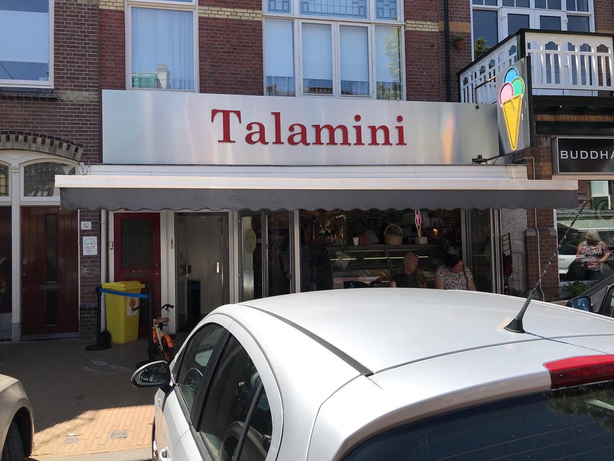 Martinus63's tweet photo. Bloemen lossen in Rijswijk. Ijsje halen bij #talamini 👌 https://t.co/4YYccpBVpt