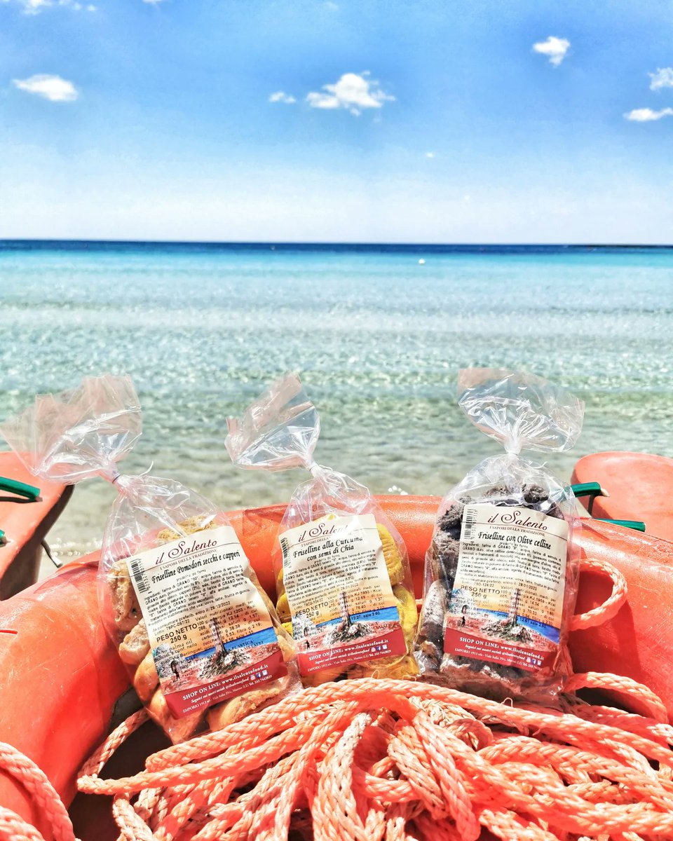 ilsalentofood's tweet photo. Voglia di mare?🌊 E soprattutto di uno snack da gustare in riva a splendide acque cristalline? 🏄1 vieni in Salento, 2 vai su https://t.co/qLzoZYnhiL, 3 scegli il prodotto che ti stuzzica di più!!!👙🍉🏖️ Il resto si chiama estate!  #tradizioni #food #foodporn #puglia #mangiarbene https://t.co/mEvOhlqmI3