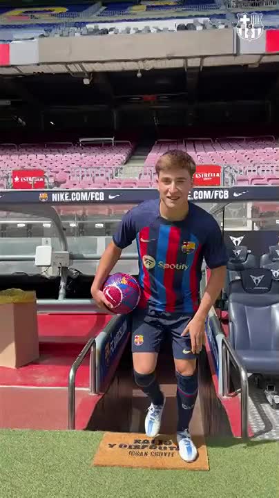 FC Barcelona on X: "Welcome to Barcelona! 💙❤ https://t.co/m830LJH9S1" X