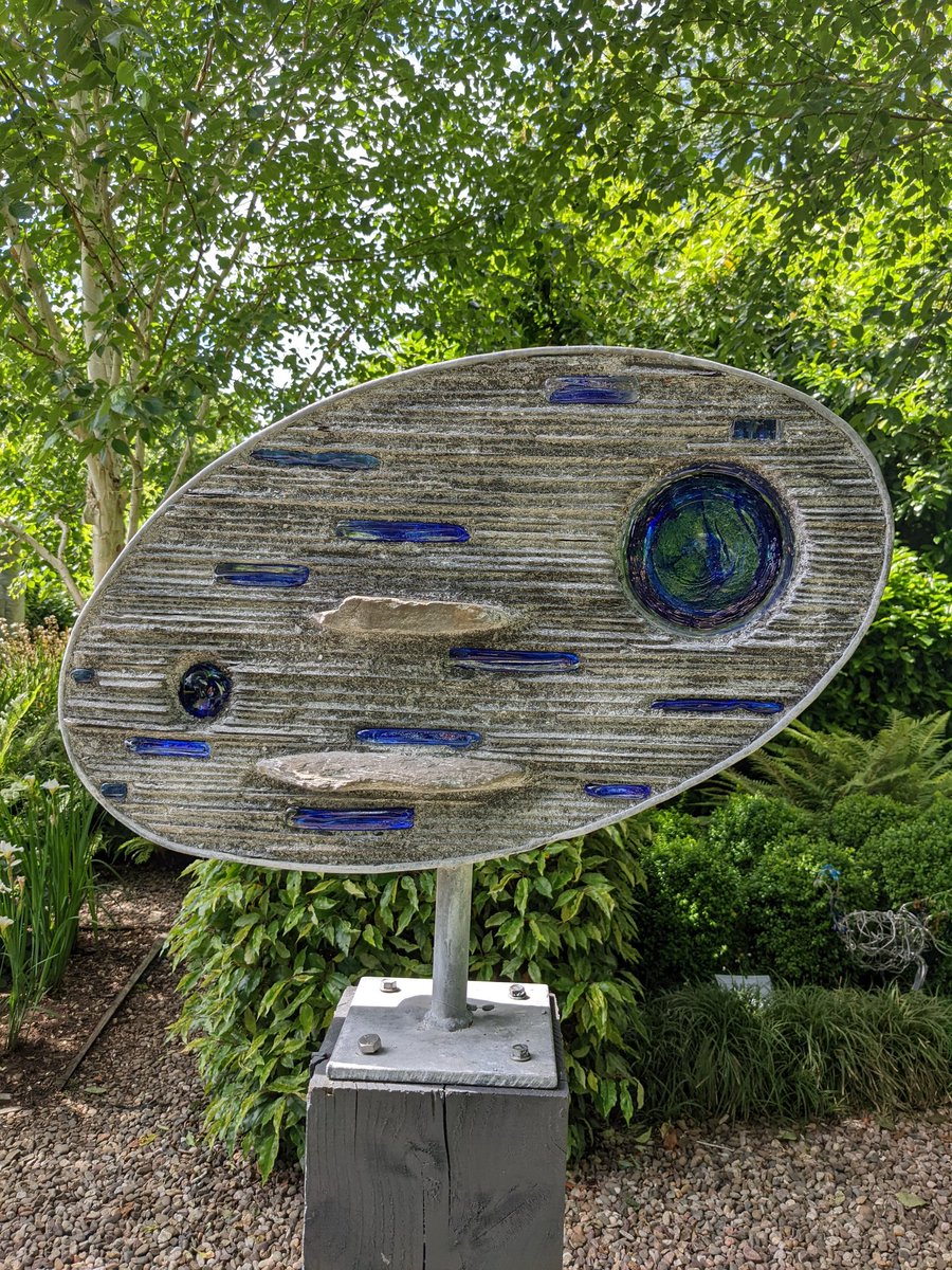 LucyParford's tweet photo. Showborough House Garden Sculpture Exhibition is a lovely place to wander around in the sunshine. It's running until this Sunday ☀️

#sculpture #garden #tewkesbury #Gloucestershire https://t.co/4oH9HZ9Fc1