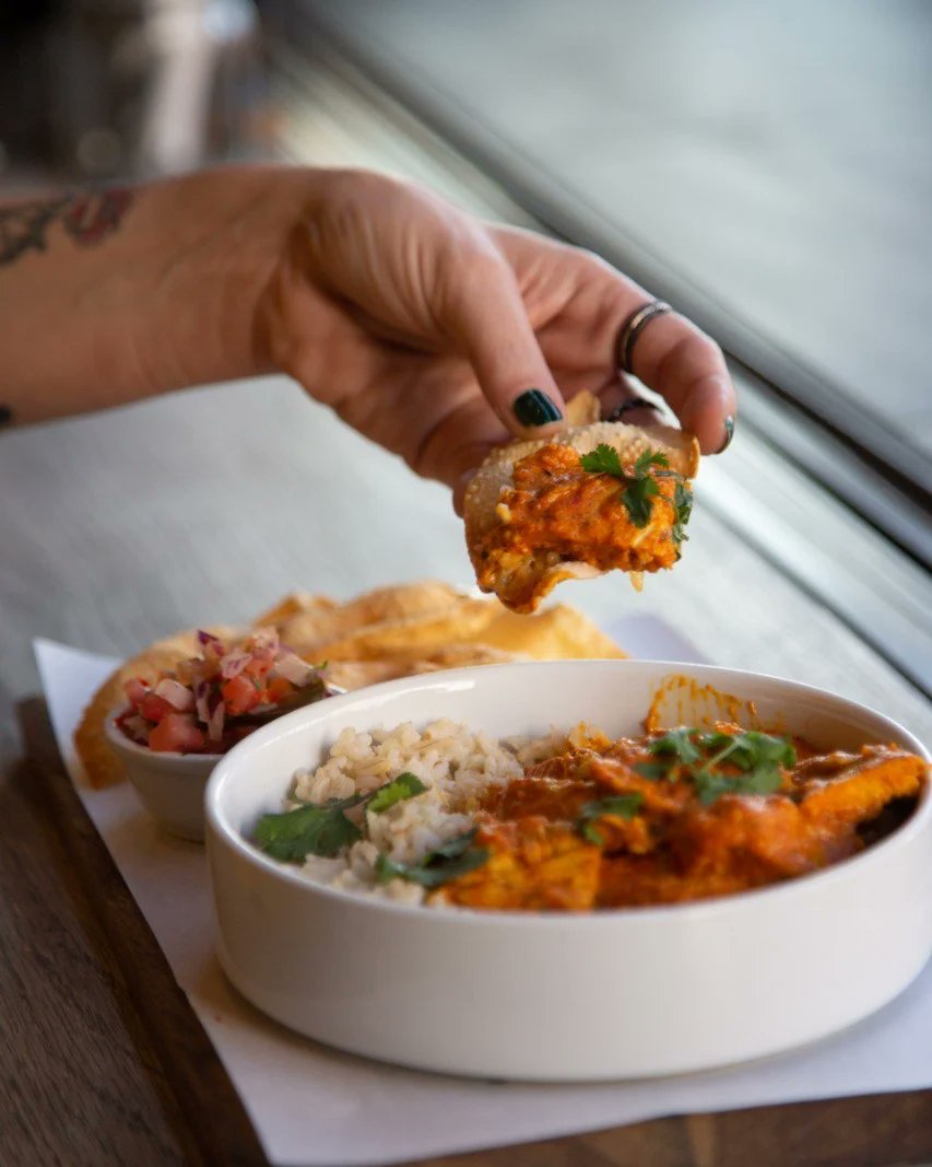 Chicken Tikka Masala 🌶 Marinated & char-grilled chicken fillet, served in mild aromatic sauce, with poppadum, salsa, and brown rice. #BootleggerCoffeeCompany