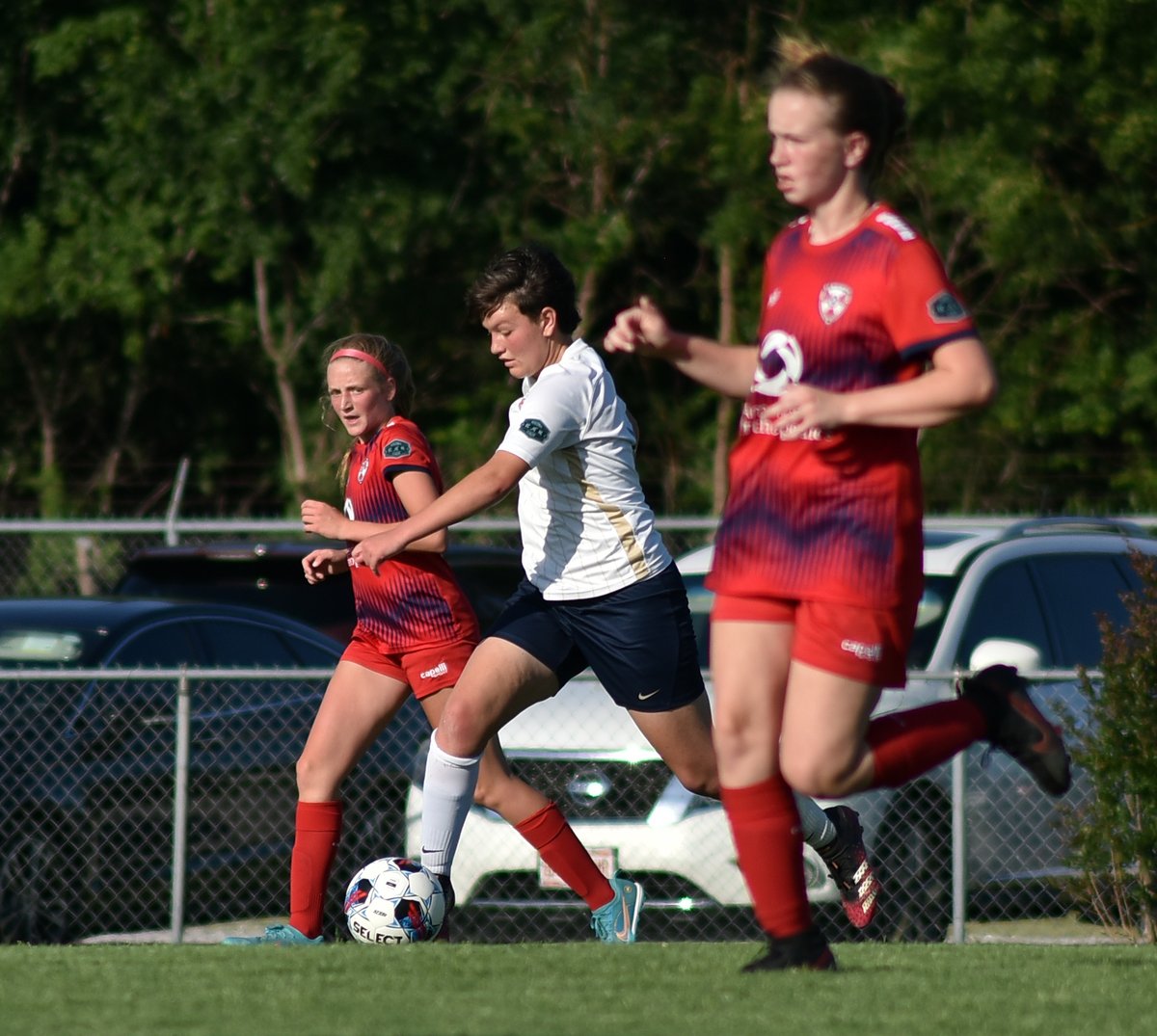 OKCSideFC's tweet image. Today we want to highlight the phenomenal work and team spirit of Emma, running that midfield like a boss! Presley scything through the defensive back line! Celeste about to send that ball home! #onside #stayonside
