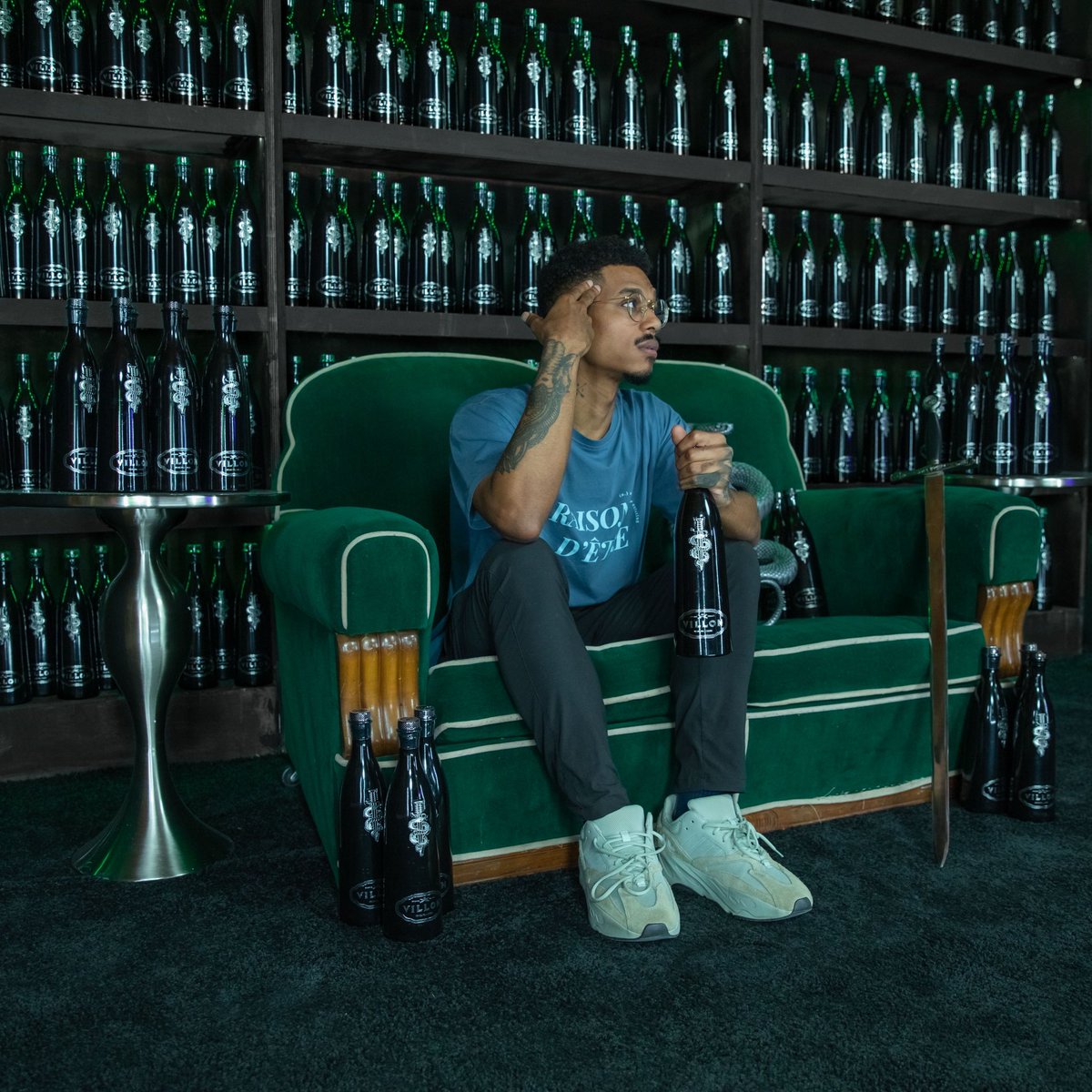 Atari_Jones's tweet photo. S/o @VillonFrance for the invite, very dope brand & way more than just liquor, it’s culture 🖤🖤
#ShotsBy: (IG) #Iconpics_ay
https://t.co/M7hEIpN17F https://t.co/sNKfJYMSf6