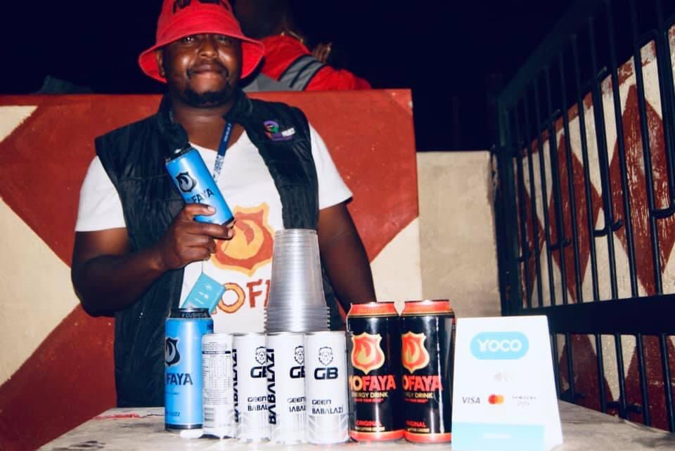 Modongwazi3's tweet photo. If you want yoco card payment machine sign up using the following Link : https://t.co/VP3BBdHGVA
and get discount on any machine you buy .
#ReferToYoco
@Yoco_ZA https://t.co/IoM80SZrOY