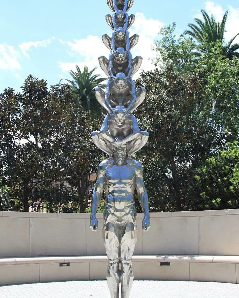 cortexcreatives's tweet image. ART: Karma by Korean artist Do Ho Suh (2012), a brushed stainless steel sculpture that towers seven meters high.