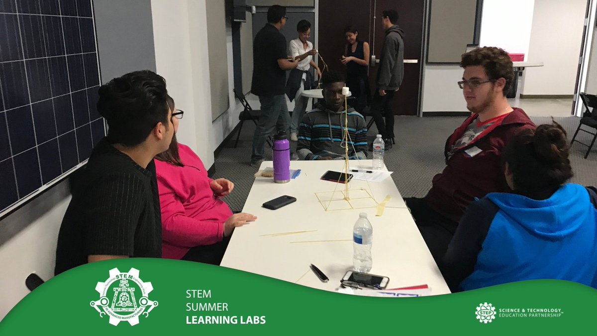 step_stem_ie's tweet photo. Have what it takes to run a business? Then test your mettle in our STEM In Advanced Manufacturing Program, where you & your team compete w/in a simulated market/economy. The teams to finish in the top 3 of the simulation can win up to $1000 in shared prize money! #stem #stemiam https://t.co/x8OHKrC9O8