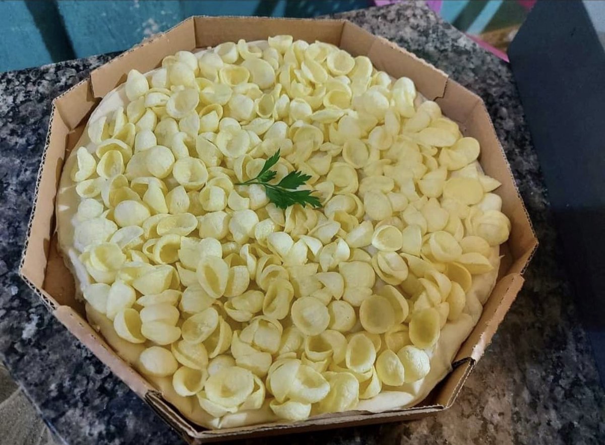 betodomador's tweet photo. o que aconteceu amor ? vc mal tocou sua pizza de fandangos que eu fiz pra gente https://t.co/iIfS5MSkiB