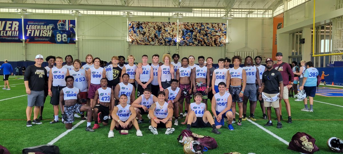 SAHSJackets's tweet photo. Jackets out in force at UF! #FunFastPhysical https://t.co/aNhHfAbmUE