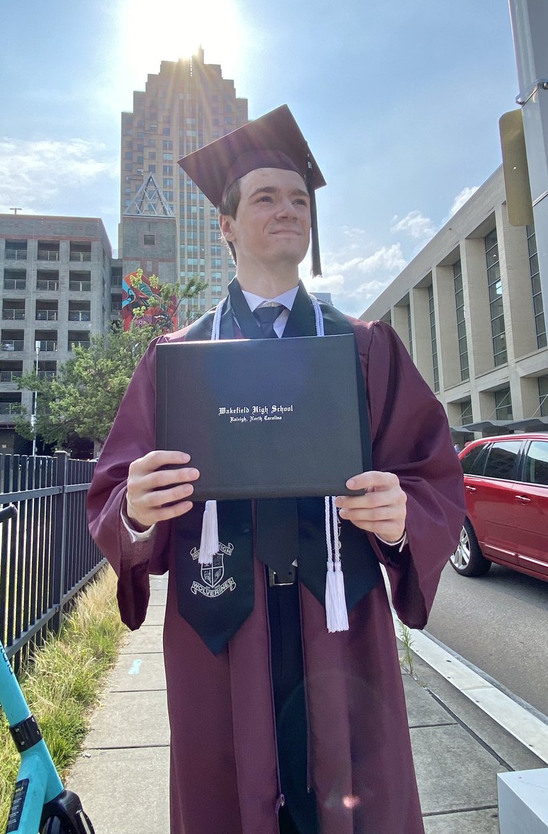 jdo2014's tweet photo. Congratulations to my son on his graduation today from @WakefieldHS!! So many thanks to all of his teachers and staff at @PleasantUnionYR, @WakefieldMiddle & @WakefieldHS that helped to be successful along the way! #wakefieldhsclassof2022 @WCPSS #appstatebound https://t.co/95K0NErwCi