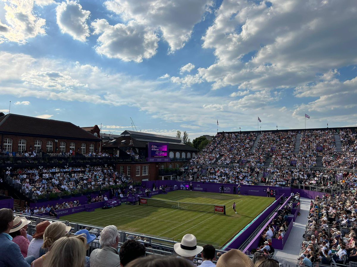 And some wonderful relaxation with Sarah Mee. #tennisrocks