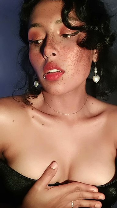 Mmmmmm es momento de estar online https://t.co/tj05XDjaxt https://t.co/nboj7w2b3h<a href="/tag/webcam"class="tags"><span>#webcam</span></a><a href="/tag/manyvids"class="tags"><span>#manyvids</span></a><a href="/tag/iwantclips"class="tags"><span>#iwantclips</span></a><a href="/tag/onlyfans"class="tags"><span>#onlyfans</span></a><a href="/tag/girl"class="tags"><span>#girl</span></a>