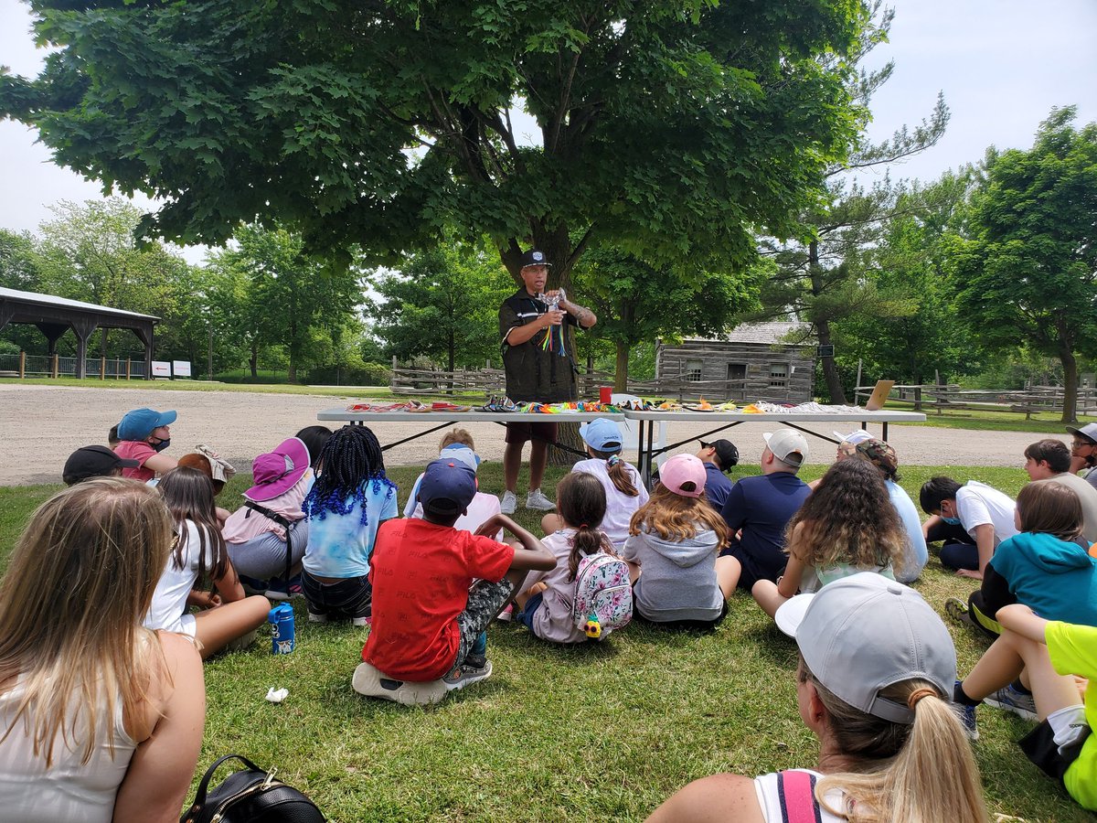mrslupson's tweet photo. @OLFMilton's Grade 5's loved our day at Country Heritage Park learning about Indigenous ways of life. Thank you @HCDSBPathways! https://t.co/puNw3TuoEu