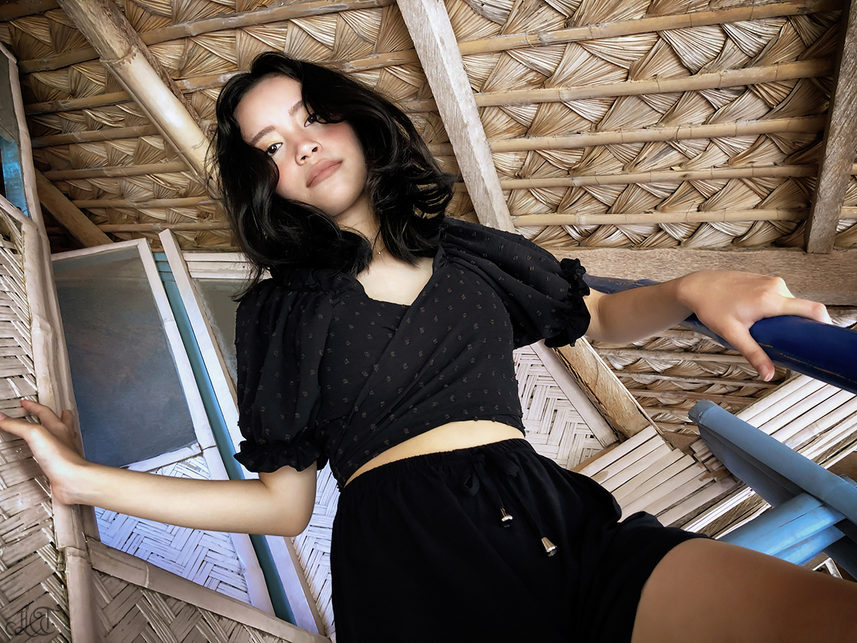 bye4now1234's tweet photo. My daughter @jesicnsn used @CxcBeauty @CXCLabs Palomino Paradise Eyeshadow Palette and Valley Girl Matte Lipstick for her summer camp look. Get it here:
https://t.co/JuwzsCLvKI #Cxcbeauty #PalominoParadise #SummerLook #ValleyGirl #Matte #Shimmer #Pigmented https://t.co/LRvFsVljgu
