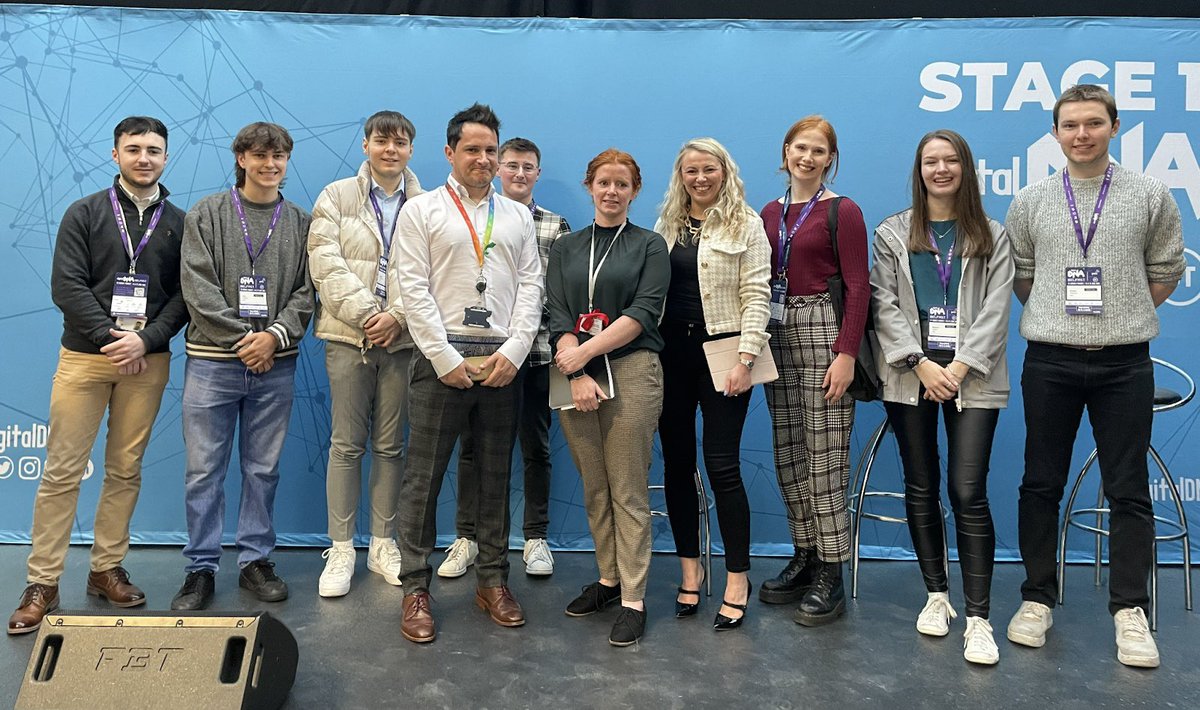 O1sims's tweet photo. Despite my facial expressions in one or two of these photos, I genuinely had a great time at @DigitalDNAHQ this week discussing automation, AI &amp; the future of digital skills

The NI tech sector continues to blossom &amp; I couldn’t be prouder to be part of it and shaping its future https://t.co/G4HaYTAi8f