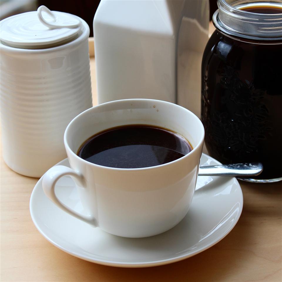 LambohAdasi's tweet photo. the only bevs that should be consumed before 8am https://t.co/UBYAUiOU1t