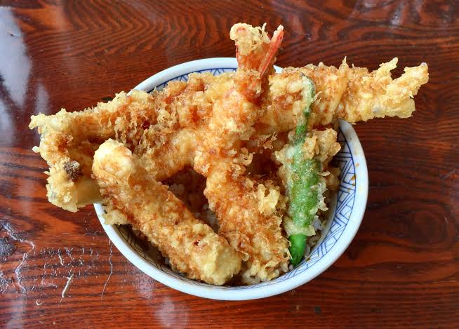 h168sh's tweet photo. 天丼だよ！ https://t.co/RTFhEfDZzq