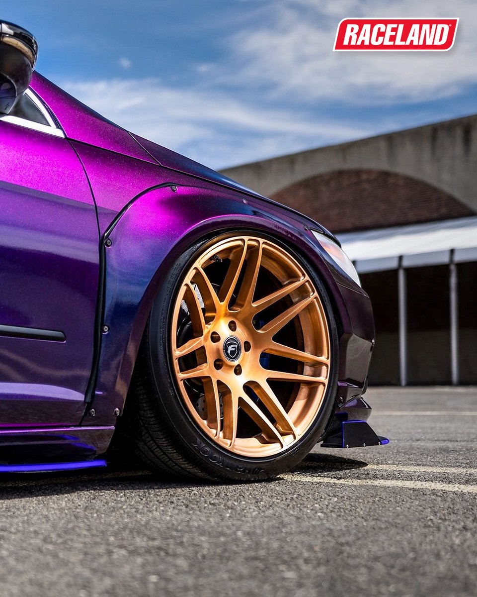 That fitment! 👌🍻

#lifelowered #raceland #lowered #vw #stance #vwownersclub #airbags