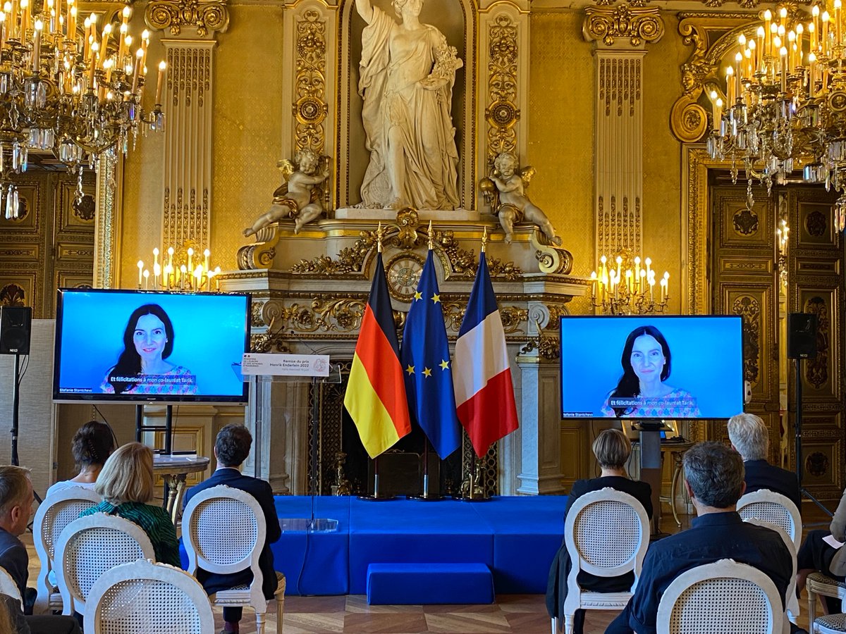 thehertieschool's tweet photo. Congratulations, félicitations, Glückwünsche! 🎉🎉🎉 @S_Stantcheva &amp; @tabouchadi take home the first-ever Henrik #EnderleinPrize for their research on the future of 🇪🇺. 1/3

@sciencespo @francediplo_EN @GermanyDiplo @DelorsBerlin @CBeaune @AnnaLuehrmann @NuffieldCollege @Harvard https://t.co/2DalfQctpz