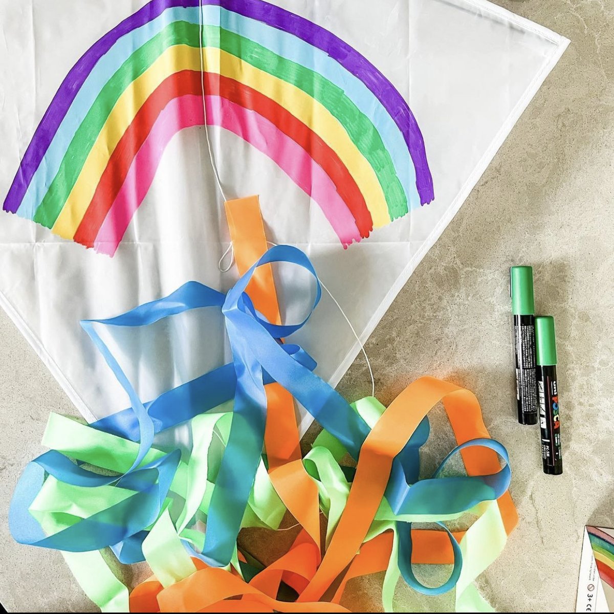 POSCA_USA tweet media