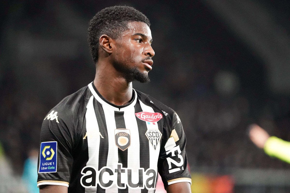 fabiengn_'s tweet photo. Info : comme annoncé par @FabrizioRomano, Mohamed #AliCho va rejoindre la #RealSociedad en provenance du #SCO. Après réflexion, le joueur de 18 ans a refusé une offre de l'#OM avant de signer son contrat avec le club espagnol. Officialisation à venir. https://t.co/4VDxav4yRV