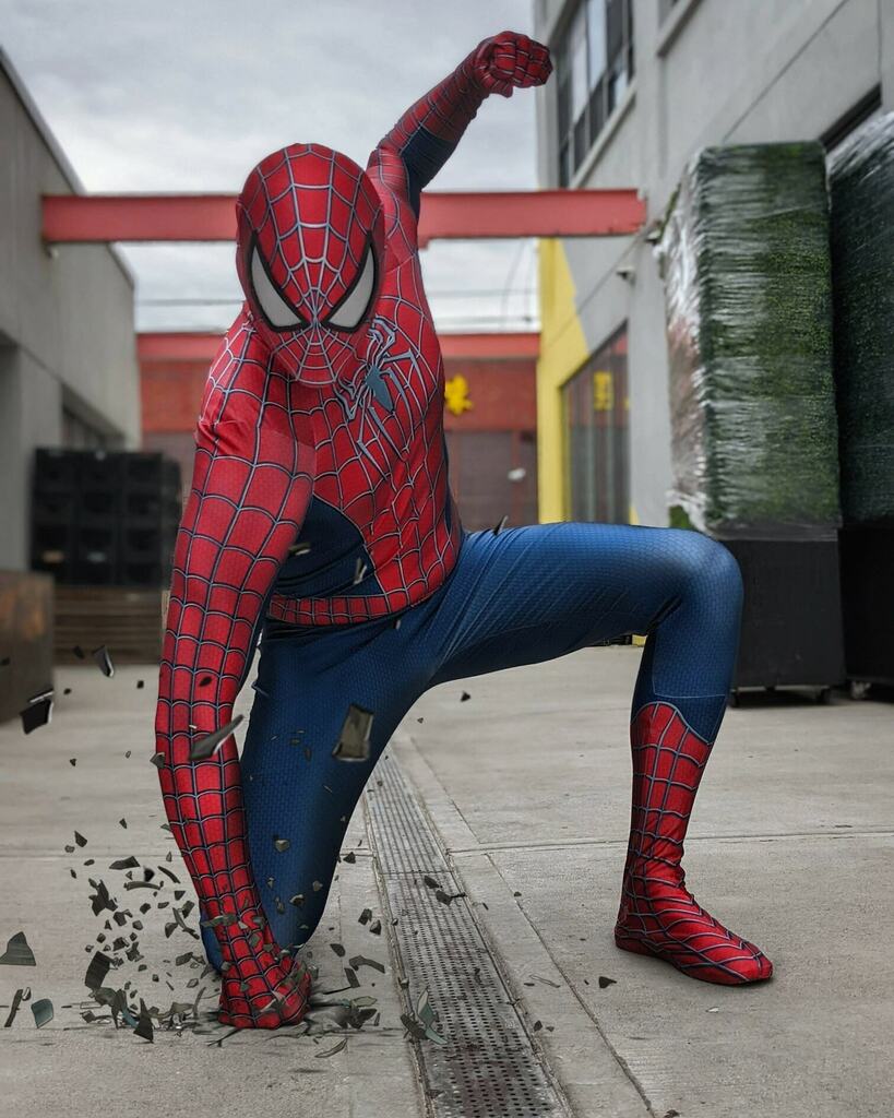 ShareMyCosplay's tweet photo. #Marvel's #Spiderman by #cosplayer https://t.co/dGNyqRCuIn
📸: https://t.co/KlemXLZpcb
Suit by: https://t.co/SvrAMTIJk6
.
.
#spidermancosplay #peterparker #cosplay #geek #geekswhocosplay #menofcosplay #cosplayersofinstagram #marvelcosplay #tobeymaguirespiderman #brookl… https://t.co/6XPqTGShJA