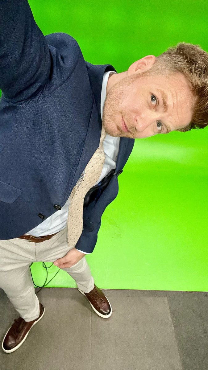 Tomasz Schafernaker tweet media
