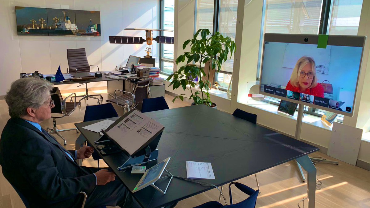 ThierryBreton's tweet image. Many ideas at today’s roundtable from brands, platforms, logistics, payment services, consumers to boost the fight against #counterfeiting.

A🇪🇺￼ toolbox — building on #DSA, NIS2, #blockchain, custom controls — to protect:

✔️Consumers
✔️Supply chains
✔️Innovation

#SingleMarket