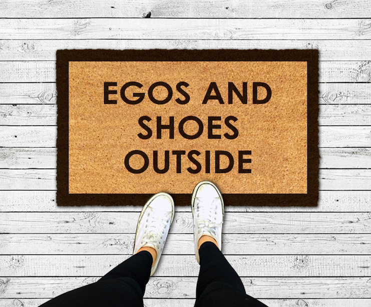 Ego y Zapatos, afuera.
#EGO #Psicologia #coaching #crecimientopersonal #crecimientoprofesional