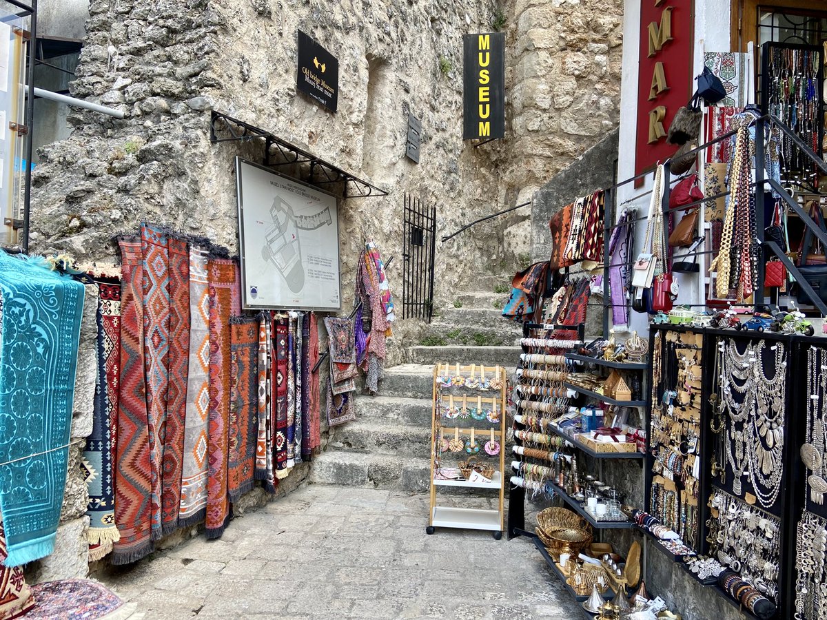 EstherChristina's tweet photo. Tagesausflug nach Mostar.
#Urlaub #Kroatien https://t.co/Fqdh9yljBG