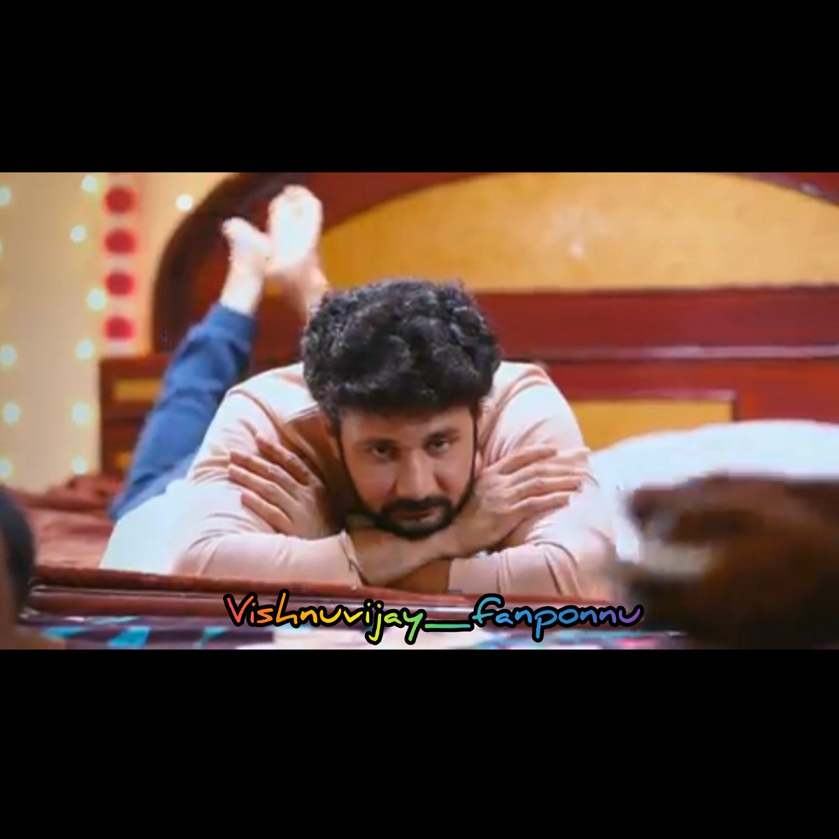 VFanponnu's tweet photo. Cute look 😍
.
.
.
@vishnuvijay_vv https://t.co/XxZBDVzPJz