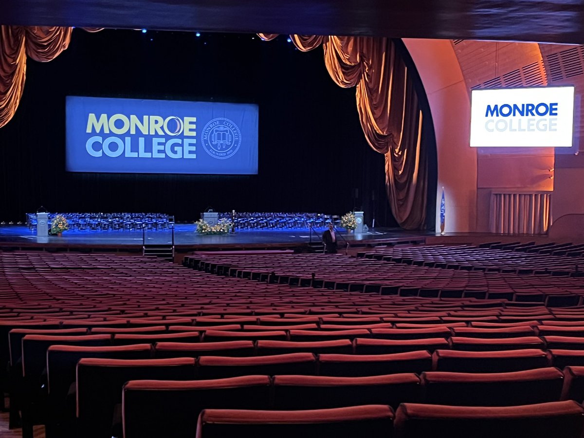 Congratulations to the Class of 2022 (and 2020 and 2021)! It was a pleasure to host our first in-person Commencement since 2019 this morning at Radio City Music Hall. We have another this afternoon. Congrats to all!