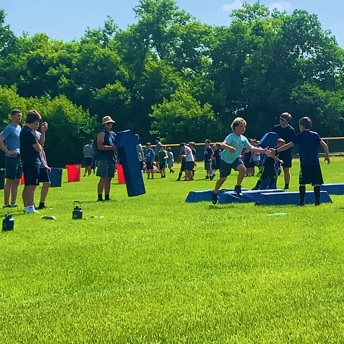 Jamie_A14's tweet photo. Nicky did very well at Cary Grove Football Camp today!
#d155 #carygrovefootball #footballcamp #youthfootball #workhardplayhard #mullet https://t.co/S7FtR95Ar0