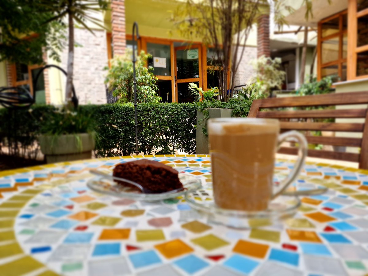 zenaparts's tweet photo. To live is the rarest
thing in the world!

#zenitude #zenaddis #machiato #coffee #lifestyle #liveit https://t.co/oIc75QlhEb
