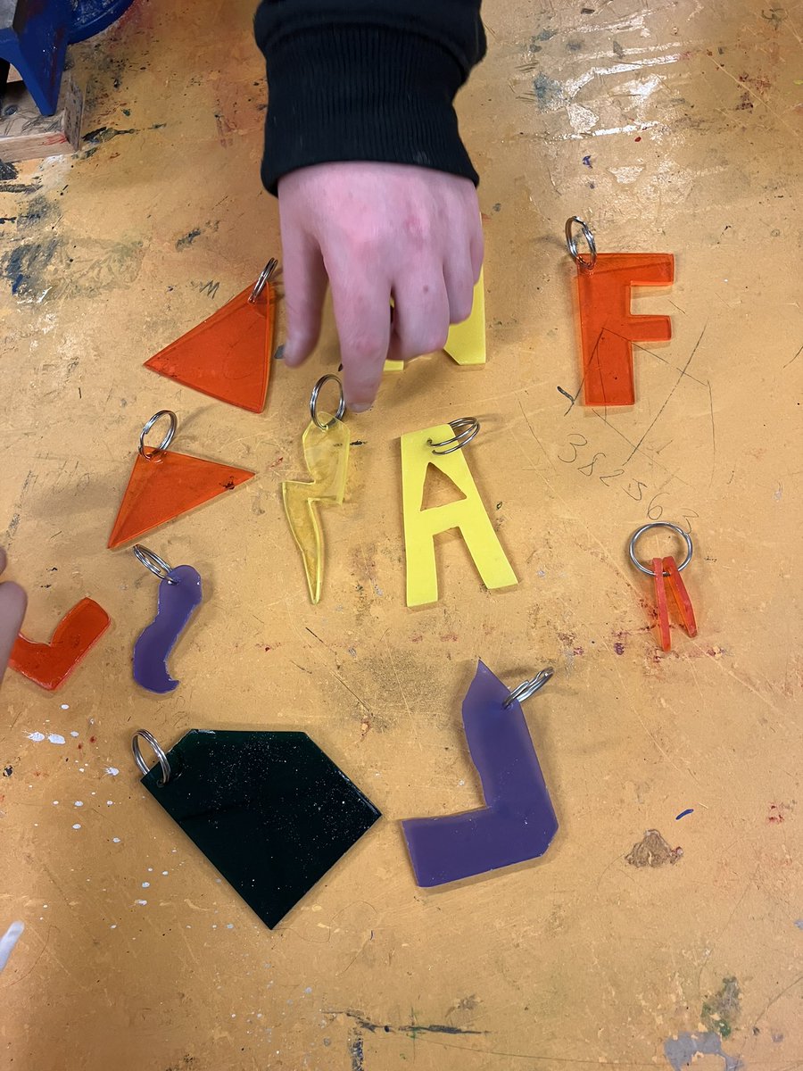 MissGrantDET's tweet image. S3 D&amp;amp;M completed their acrylic Keyring #skillbuilder today! A great effort with the cutting,filing, polishing! #newtimetable