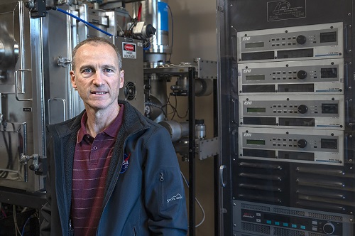 UAkron_Engr's tweet photo. Chris DellaCorte, Timken Endowed Chair and Director of UA's Engineering Tribology Lab, received the 2022 Mayo D. Hersey award for his contributions to #spacetribology, #solidlubrication, and rotating #turbomachinery. 🙌🙌 https://t.co/BUIsaGZdWs https://t.co/w4ATMPFCKr