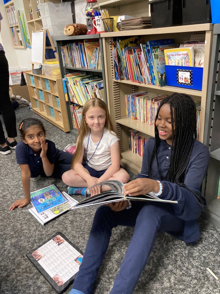 FoxboroughRCS's tweet photo. The students had a blast with reading buddies in our 5th grade workshop. The 2nd graders read their very own written and published books, and the fifth graders read the 2nd graders some classics.
#edthataddsup #WeAreFRCS #ENTER2LEARN #Exit2Lead https://t.co/FC93knnmey