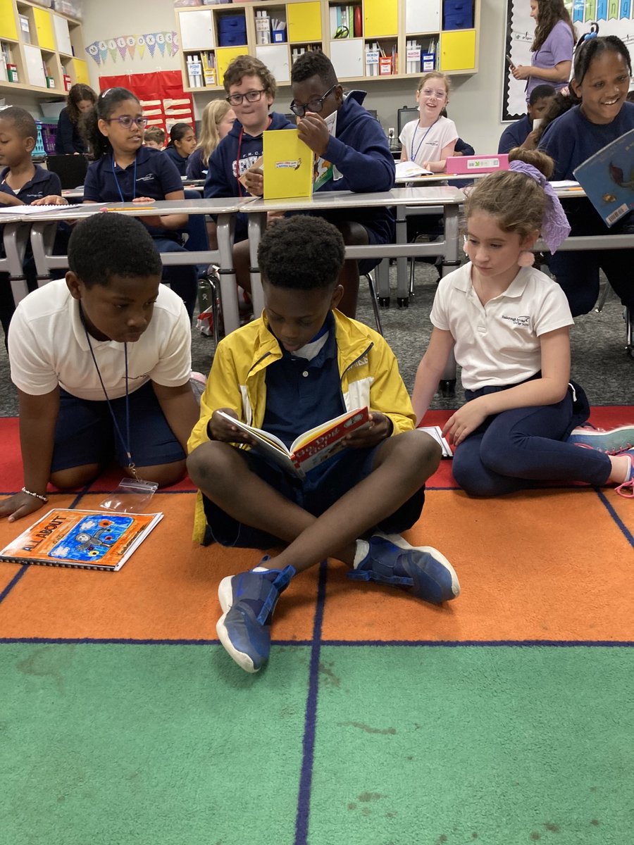 FoxboroughRCS's tweet photo. The students had a blast with reading buddies in our 5th grade workshop. The 2nd graders read their very own written and published books, and the fifth graders read the 2nd graders some classics.
#edthataddsup #WeAreFRCS #ENTER2LEARN #Exit2Lead https://t.co/FC93knnmey
