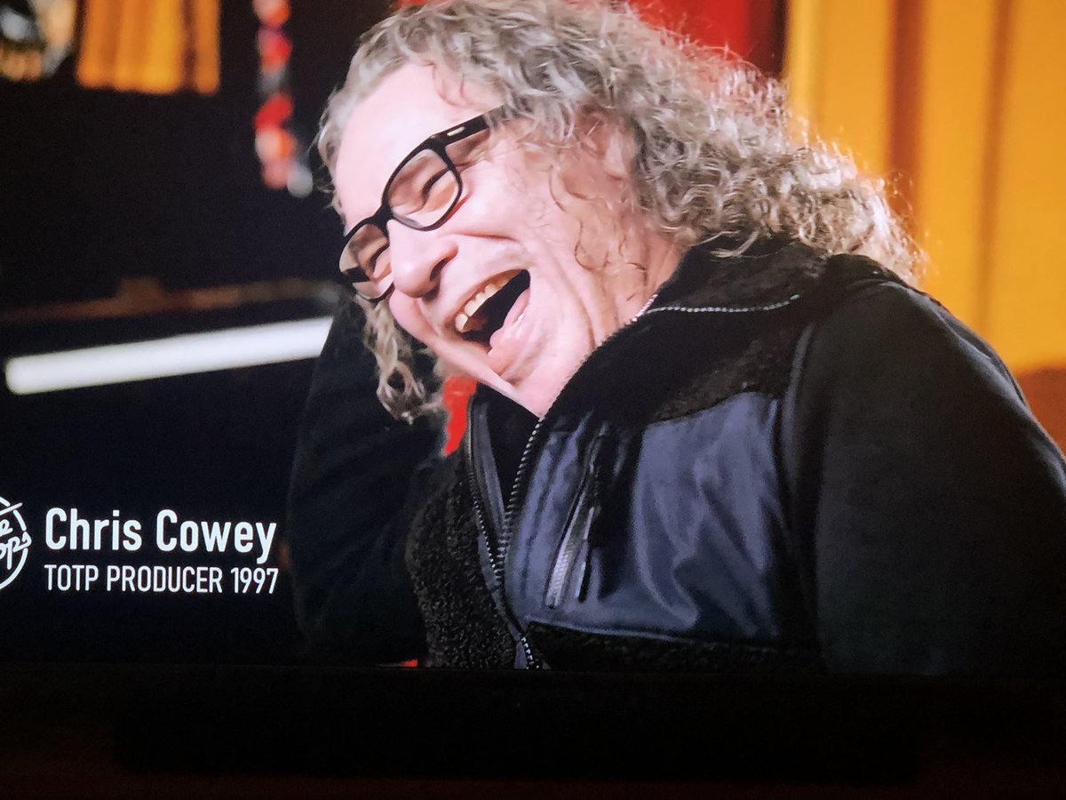 ELGreen93's tweet photo. Absolutely loving the @BBCTwo  #topofthepops documentary series looking at the 90s
What a time for culture &amp; television.
Blown away and inspired by @cwctv’s innovative, creative and fun approach to transforming TOTP, definitely someone I would have loved to be friends/ work with https://t.co/lN1k8gOsKU
