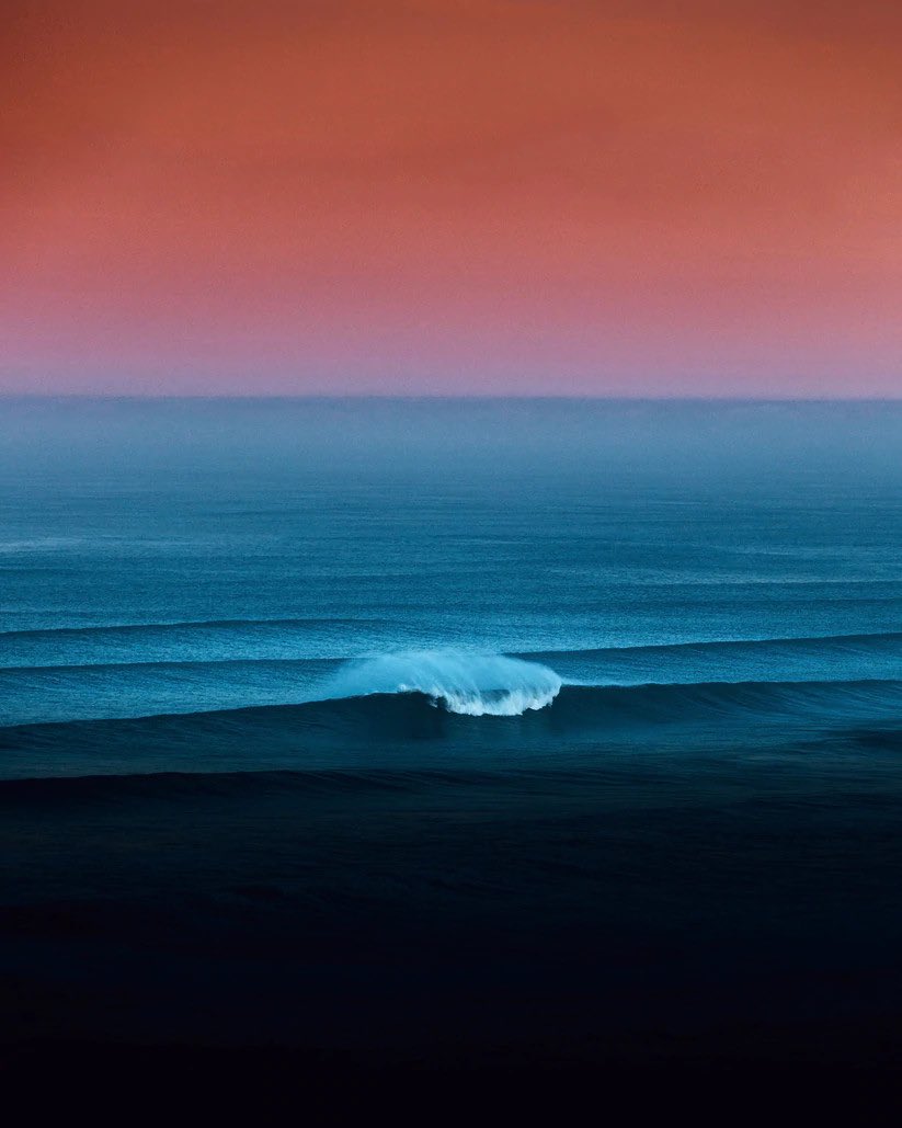 Dreamy Wave by Jon Sanchez