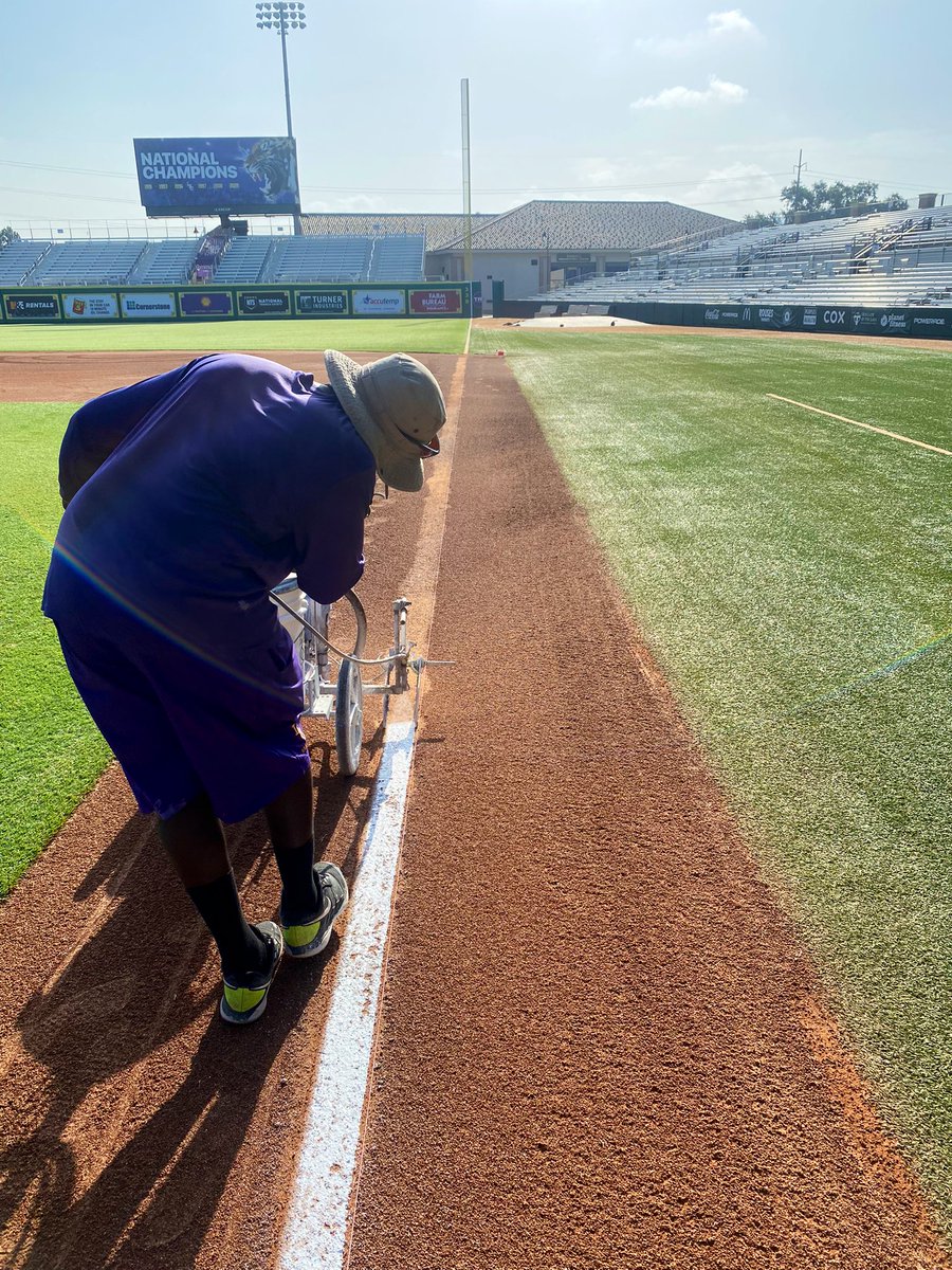 Tyler Lenz tweet media