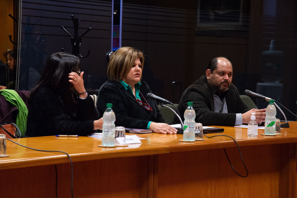 DiputadosUY's tweet photo. La Comisión Especial de Frontera con la República Federativa de Brasil integrada por los diputados @MarneOsorioLima (Pte), Paulo Beck, Wilman Caballero, @CamargoNazmi, @vds2525, @VirginiaFrosAlv, @NicolasLorenzoM, Esther Solana y @GTinaglini, trató la solicitud de iniciativa al https://t.co/PrRCvaCctx